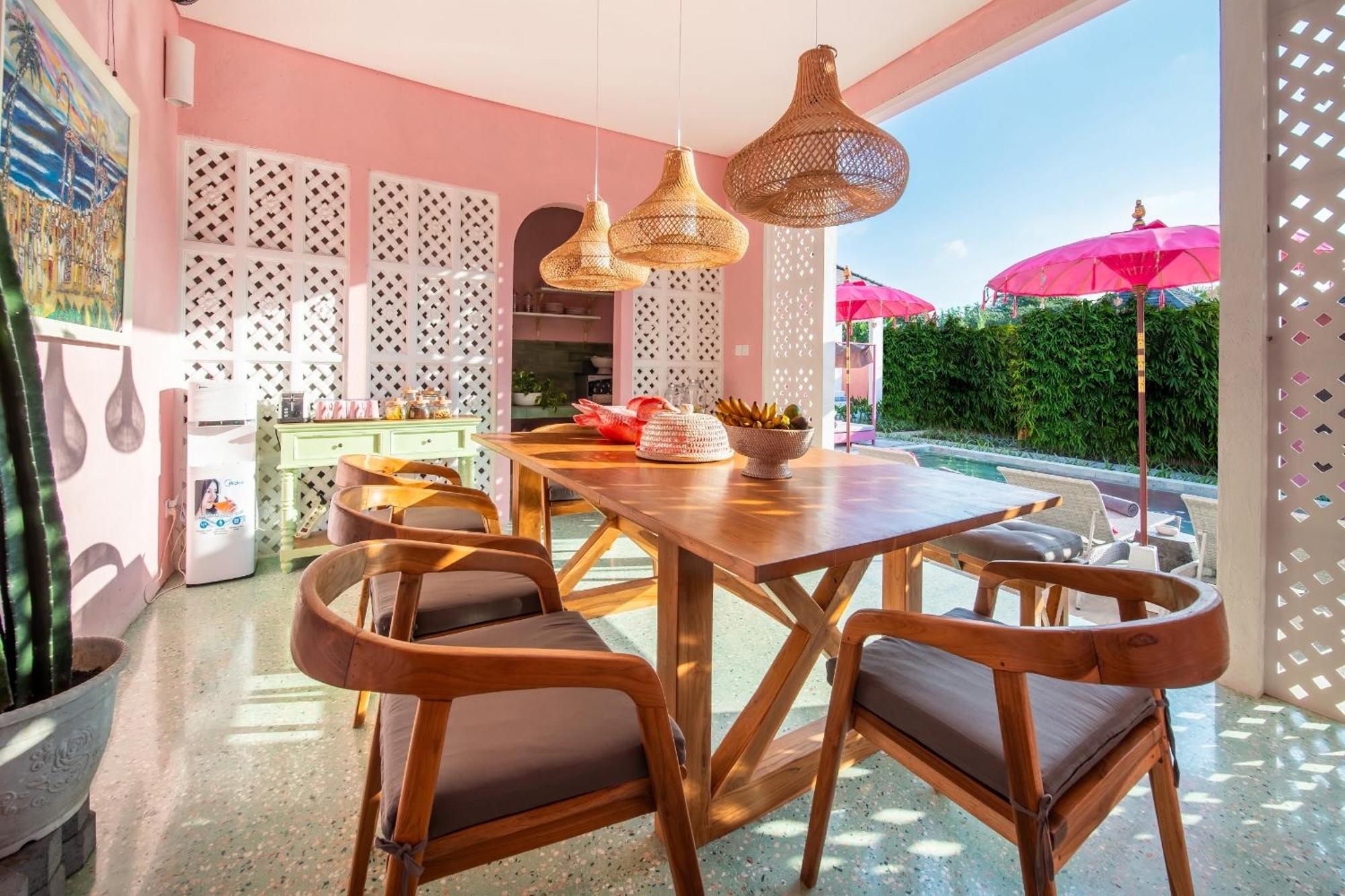 Pinkprivate Balangan - For Cool Adults Only Bed & Breakfast Jimbaran Exterior foto