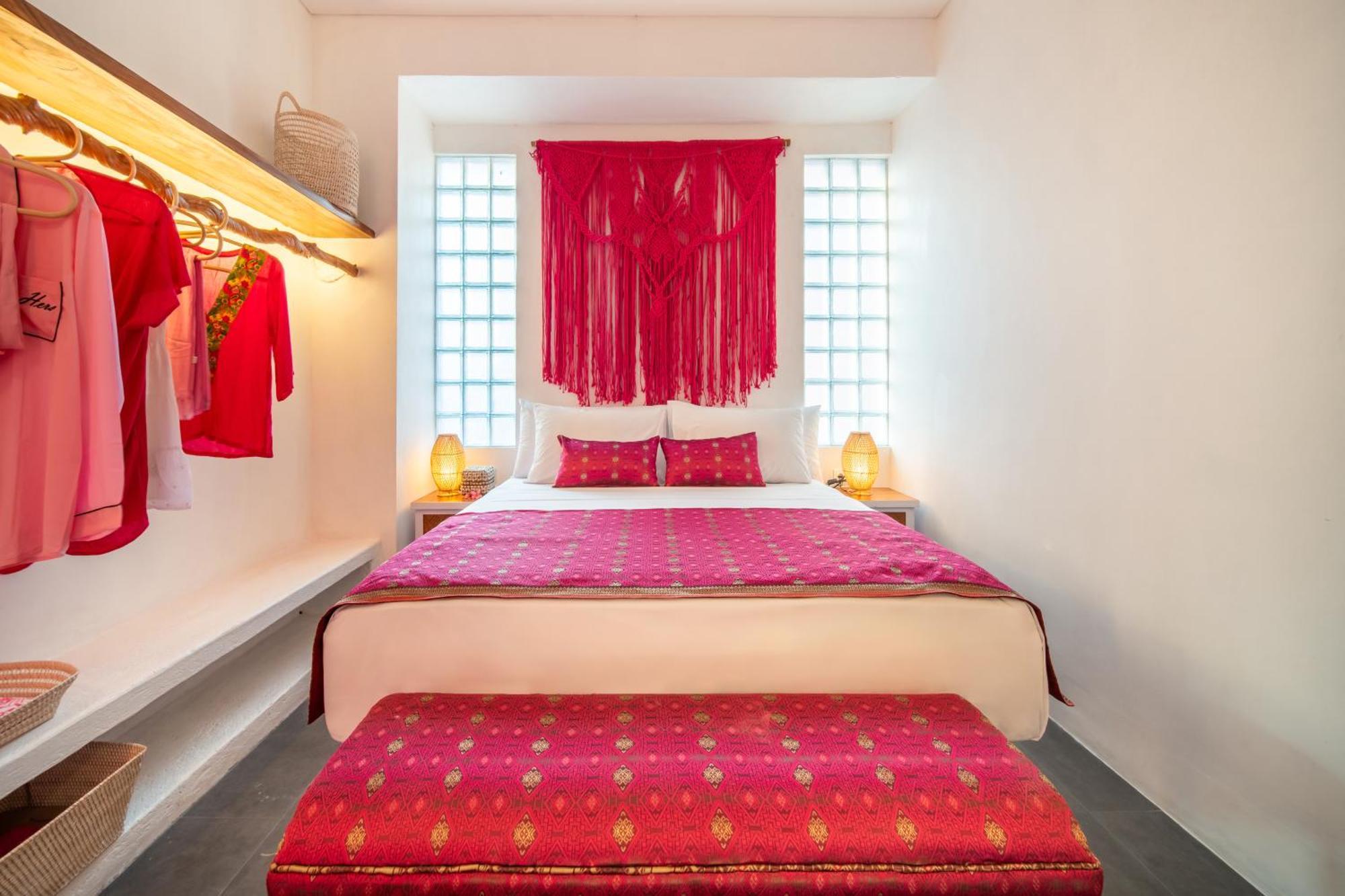 Pinkprivate Balangan - For Cool Adults Only Bed & Breakfast Jimbaran Exterior foto