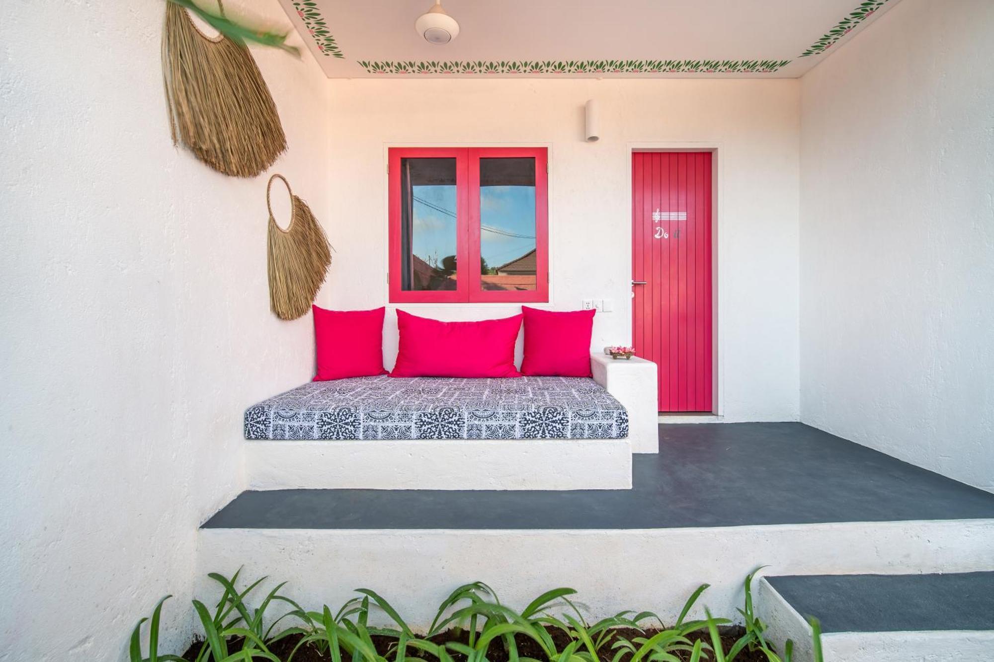 Pinkprivate Balangan - For Cool Adults Only Bed & Breakfast Jimbaran Exterior foto