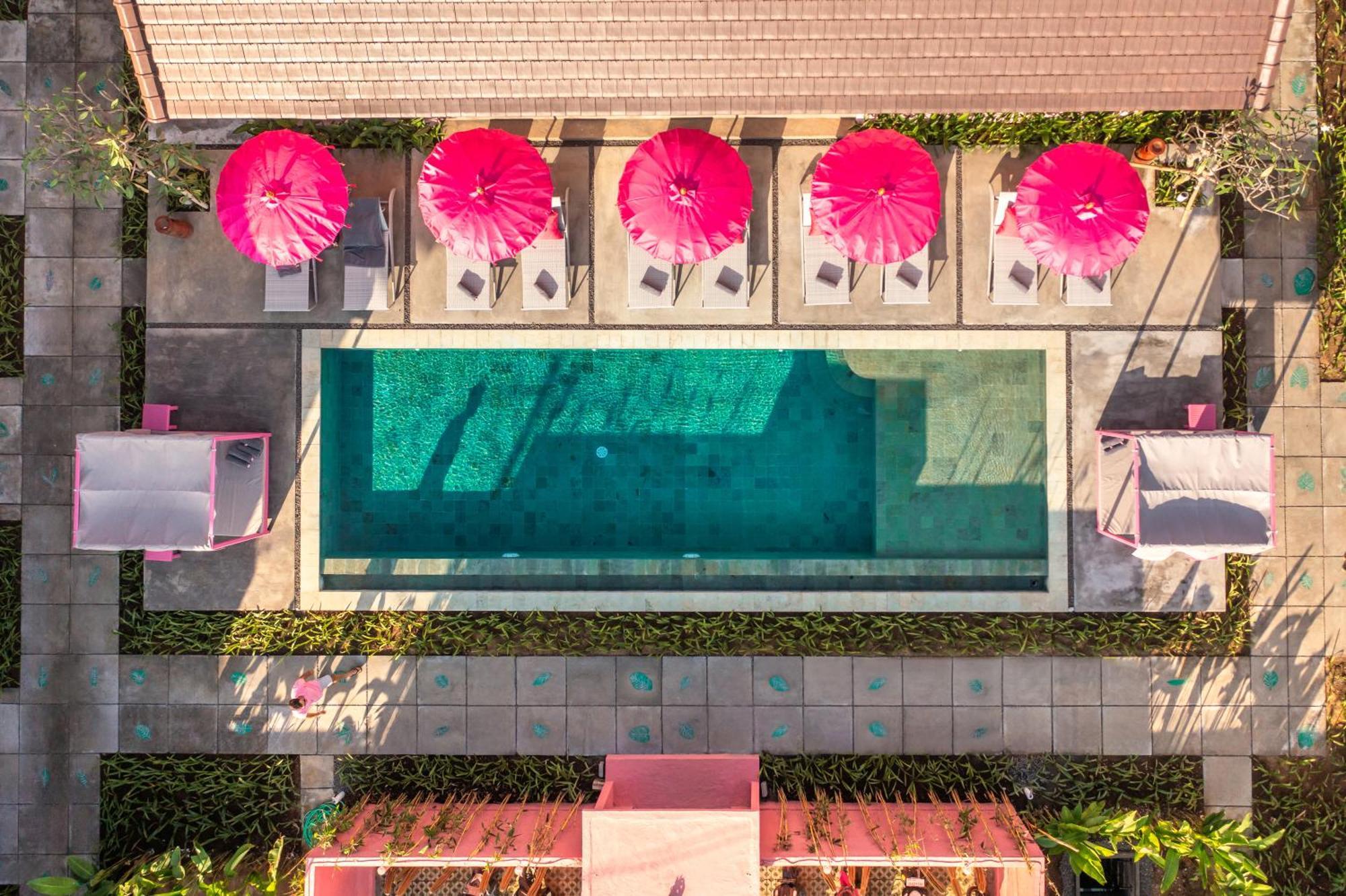 Pinkprivate Balangan - For Cool Adults Only Bed & Breakfast Jimbaran Exterior foto
